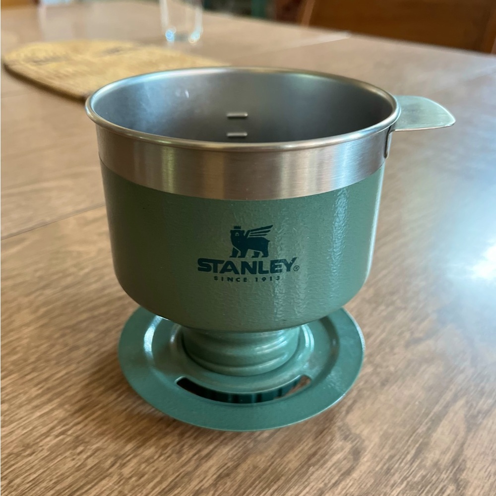 Stanley Olive Green Coffee Brewer